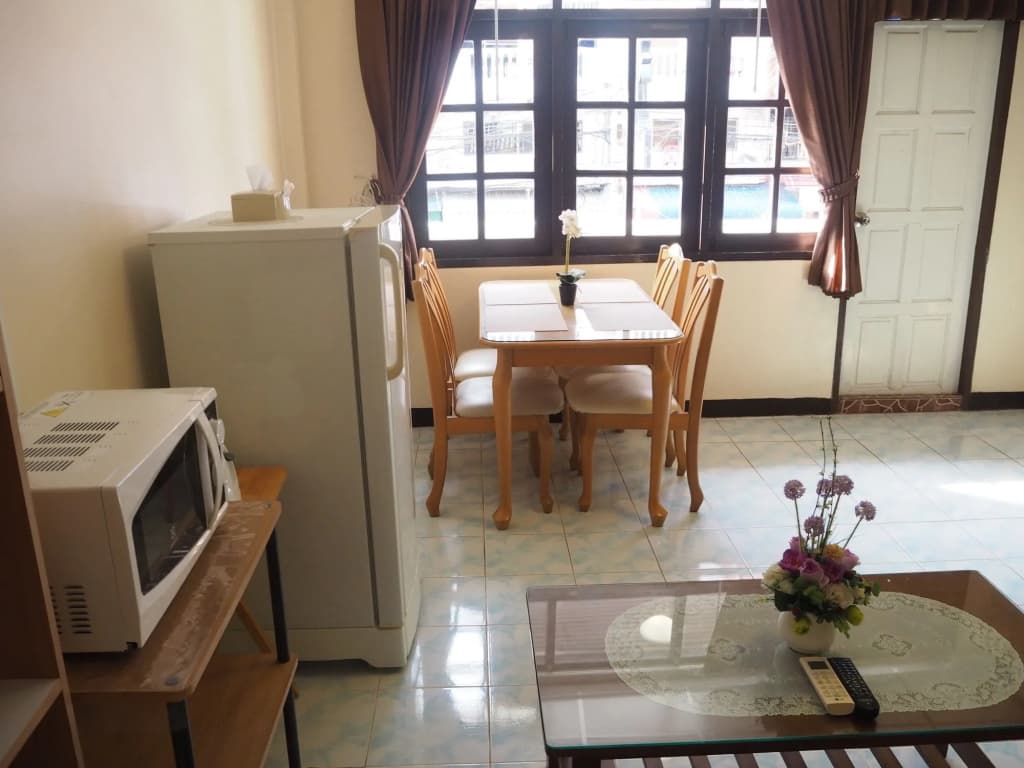 Stefans Guesthouse - photo 28