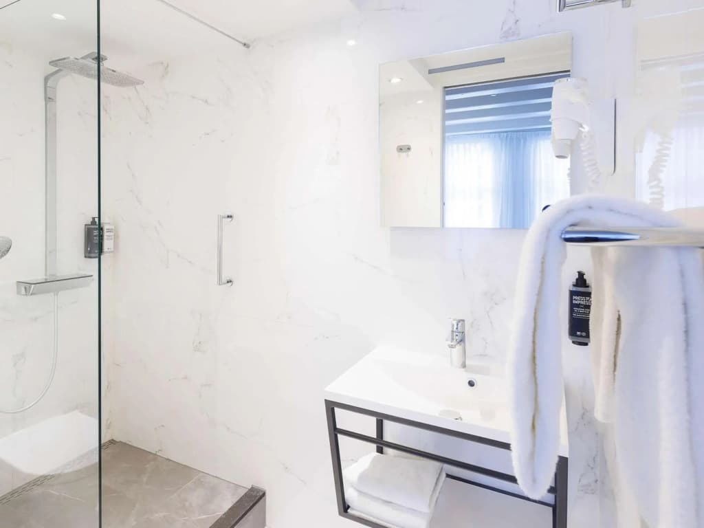ibis Styles Amsterdam Central Station - photo 9