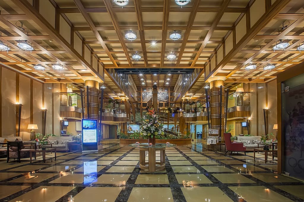 Capitol Hotel - photo 2