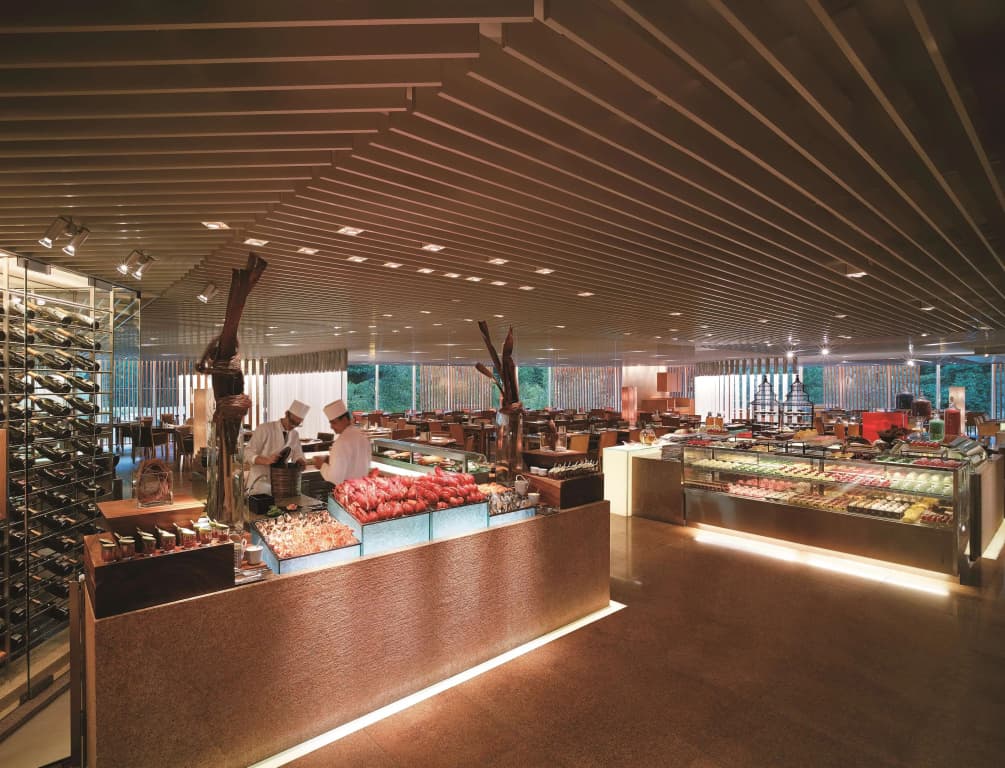 Island Shangri-La, Hong Kong - photo 12
