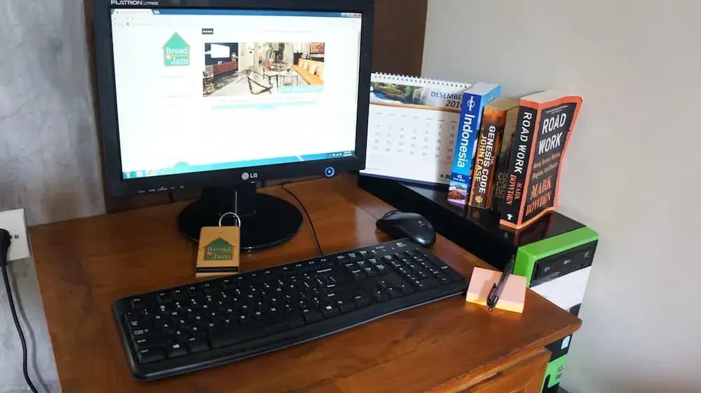 Bread & Jam Hostel - photo 16