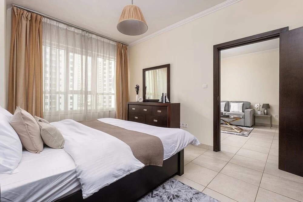 Premium stay at Marina Quay West - photo 4