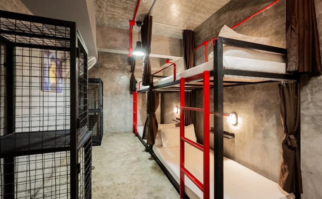 Sleeper Hostel - photo 6