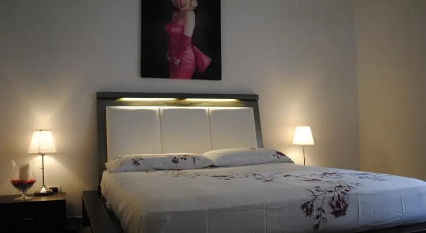 Elizabeth Apartments - photo 6