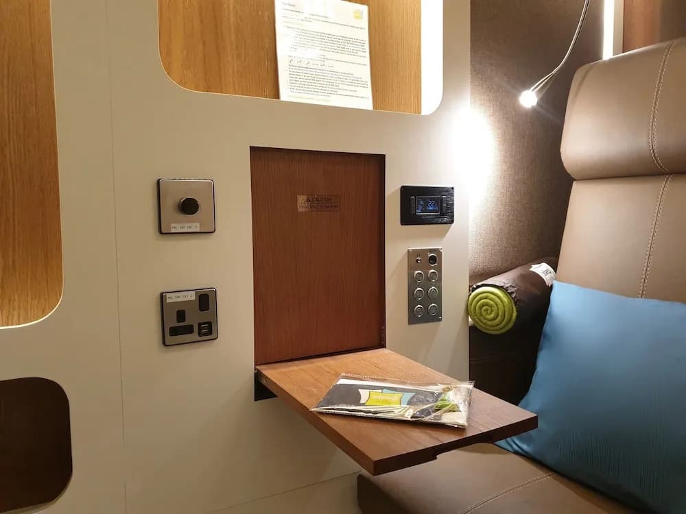 sleep 'n fly Sleep Lounge (Transit Area) - photo 9