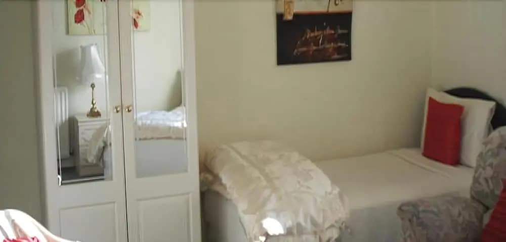 Ascot Garden Guest House - photo 5
