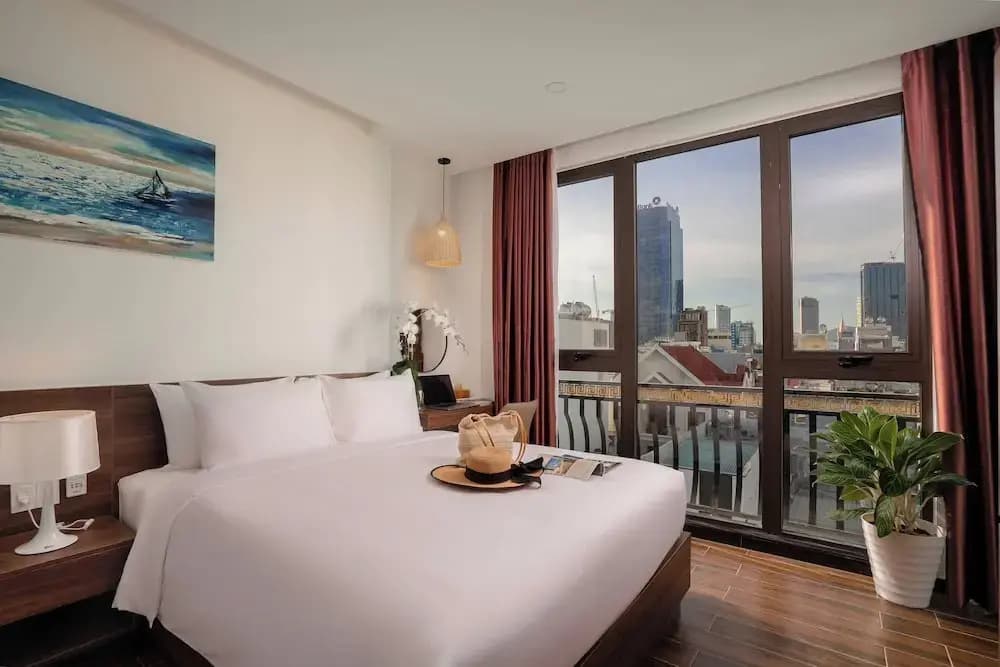 Dragon View Riverfront Hotel by Haviland - photo 3