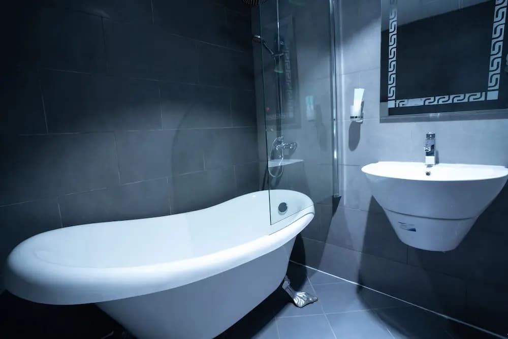 Raha Hotel - photo 9