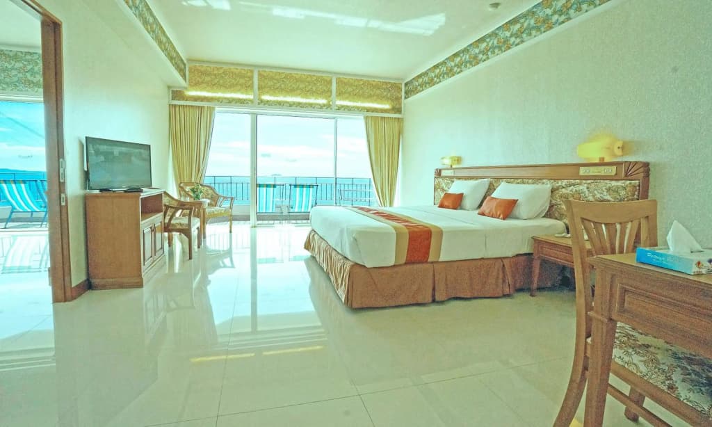 Pattaya Park Beach Resort - photo 5