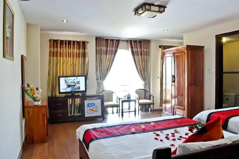 Champa Hotel - photo 4