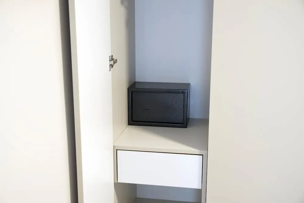 Athens apartment near museum - photo 3