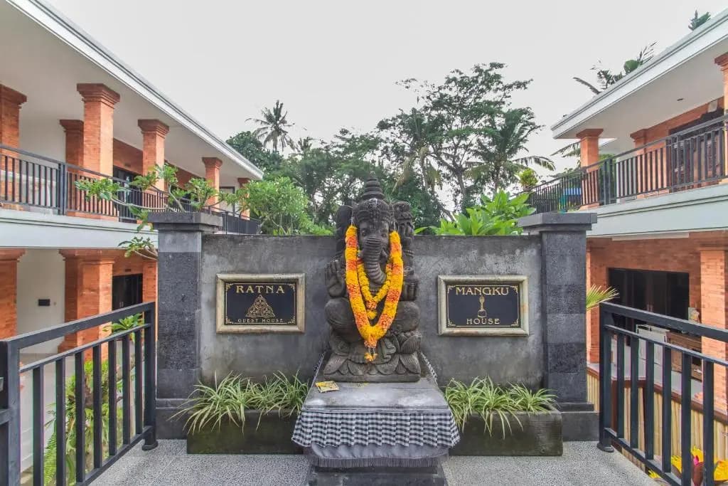 Ratna Guest House - main photo