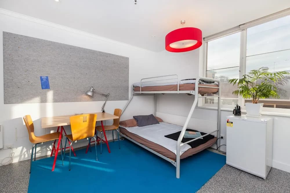 HENRIETTA, Carlton Studio Apartment - photo 5