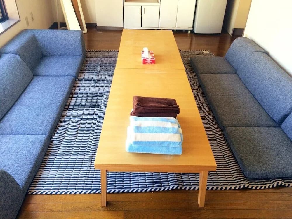 Rogoku bldg Aqua Residence - photo 6