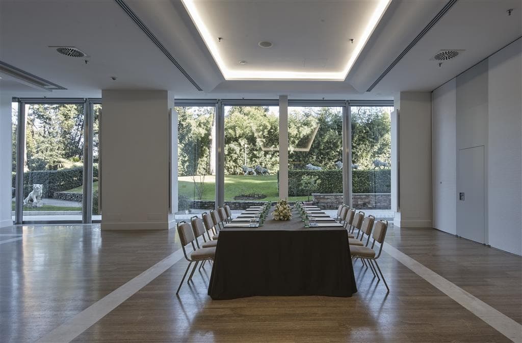 Rome Cavalieri, A Waldorf Astoria Hotel - photo 8