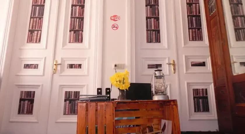 Cozy Hostel - photo 4