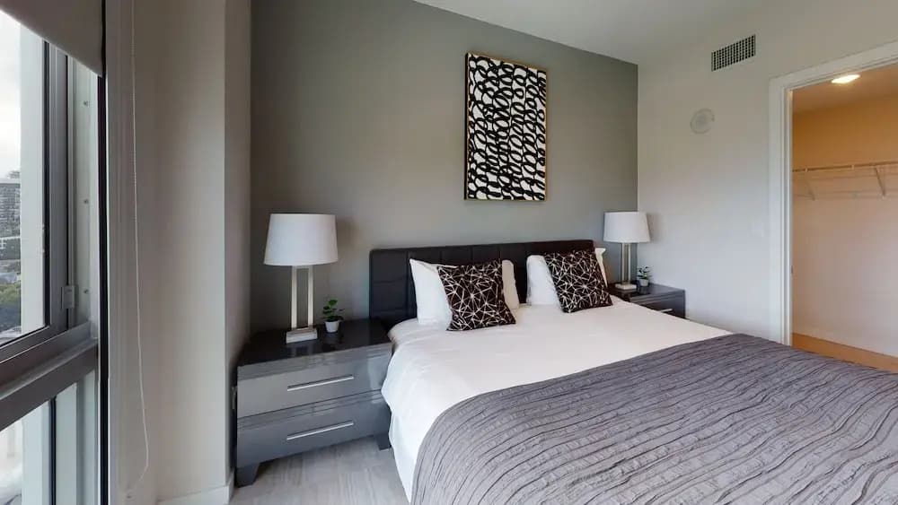 Design District Bay View Cielo Stays - photo 2