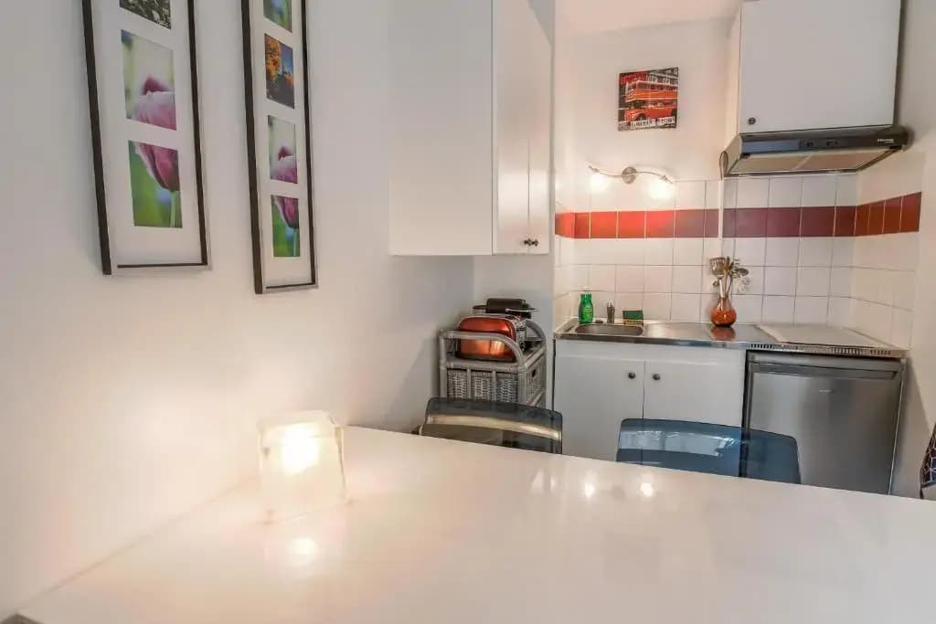Bright studio at the doors of Paris in Les Lilas - Welkeys - photo 10
