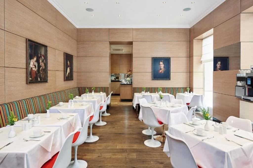 Living Hotel an der Oper - photo 20