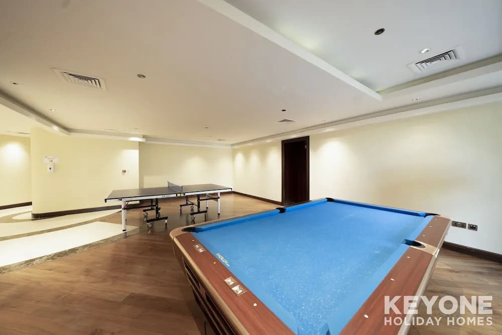 Grandeur Living 2BR plus Maid with Beach Access - photo 10