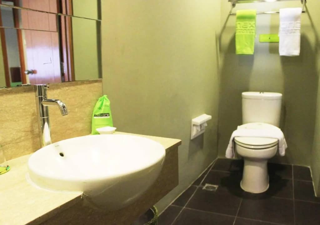 Maxonehotels At Sabang - photo 13