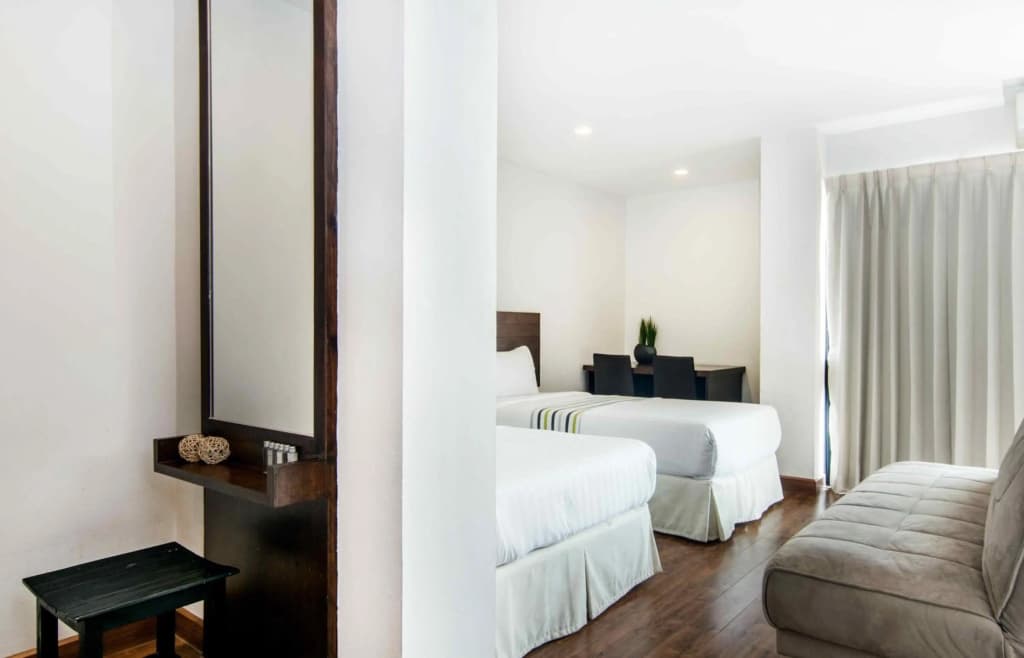 The Phoenix Hotel Bangkok - photo 21