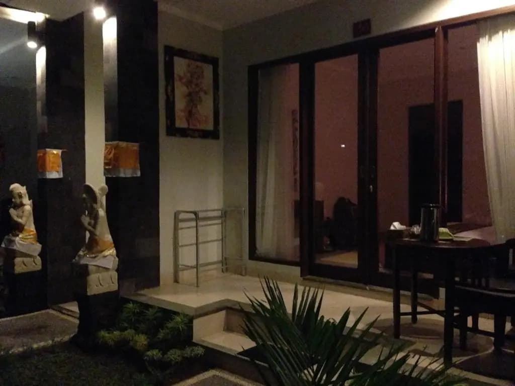 Nugraha Guest House 2 - photo 12
