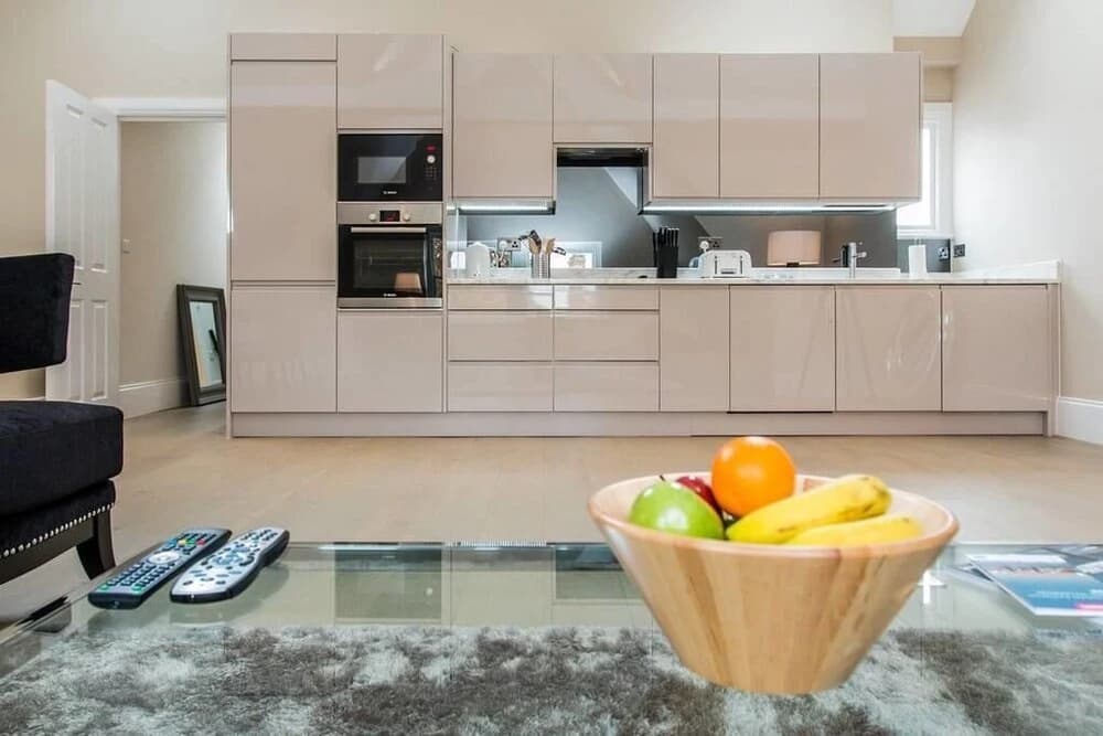 Ealing Apartments - photo 18