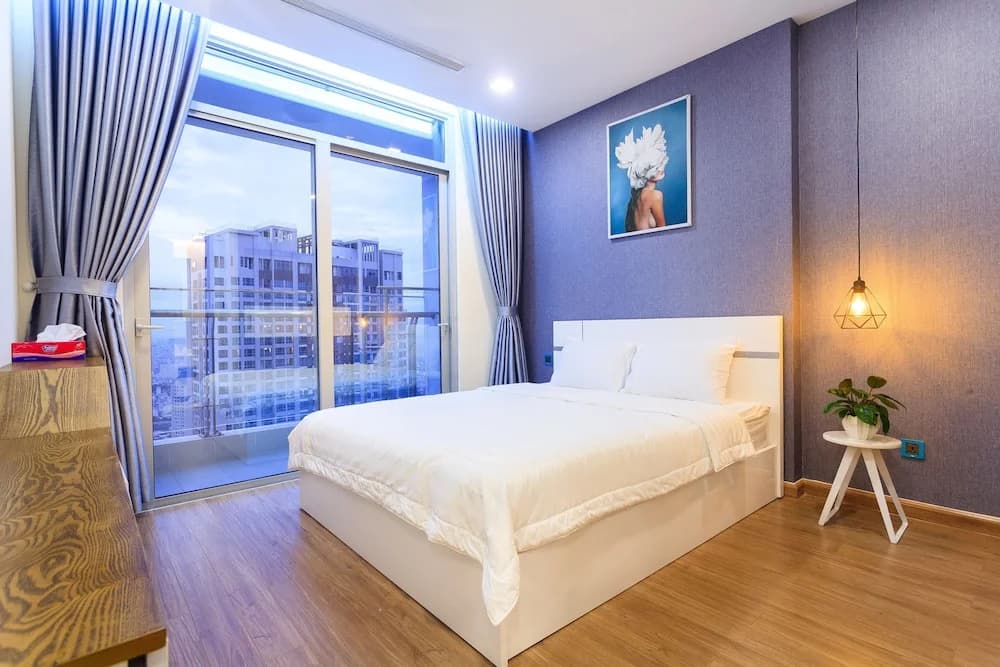 May's House Saigon Vinhomes Central Park - photo 2