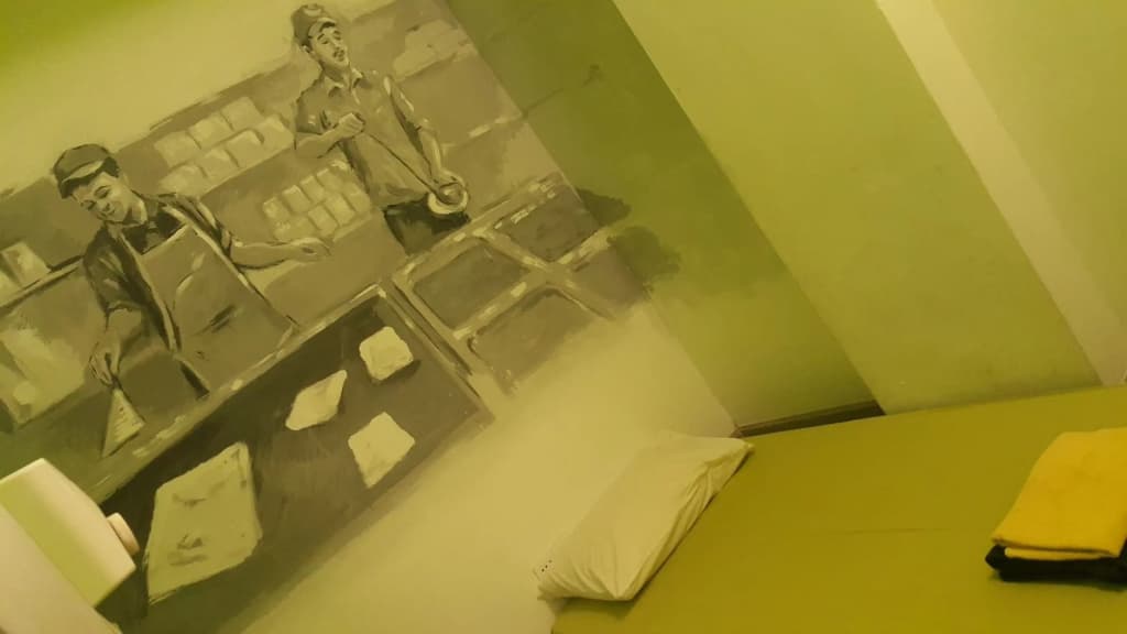 PODs The Backpackers Home & Cafe - photo 23