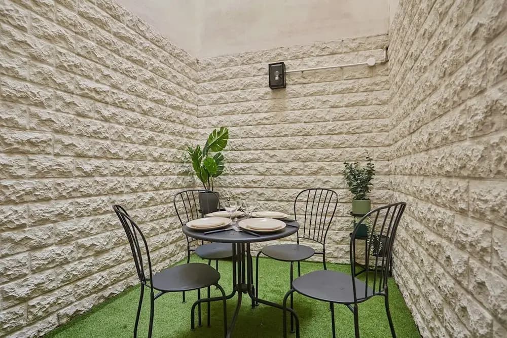 Charming Apartment Faubourg St Honore Madeleine - photo 14
