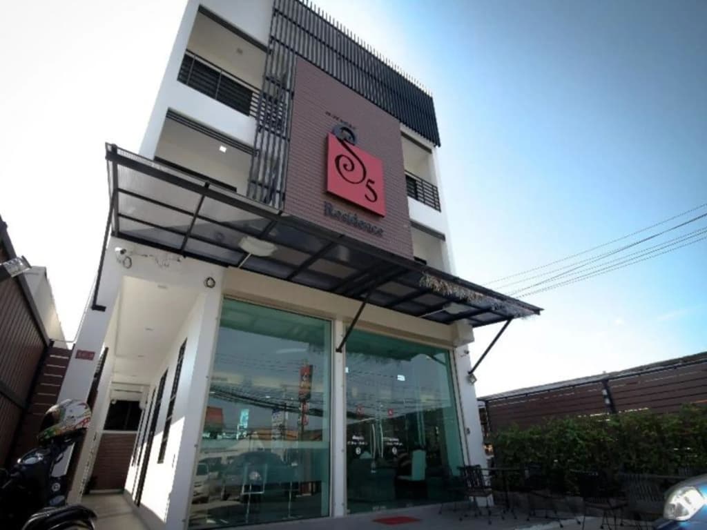 S5 Residence and Cafe - main photo