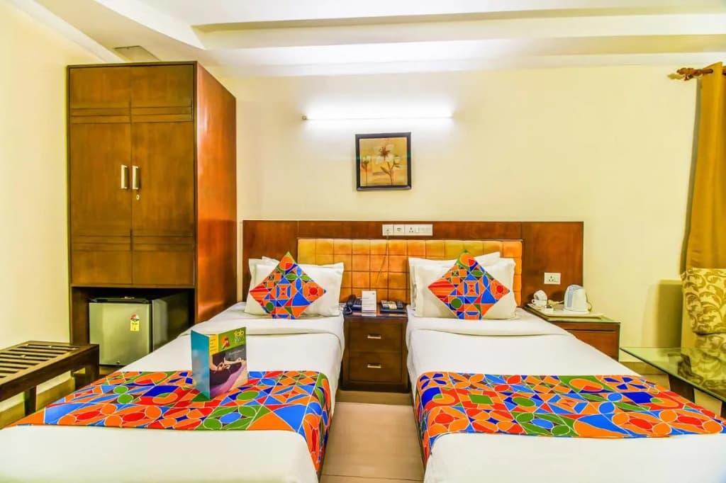 Fabhotel Signature Plaza - photo 17