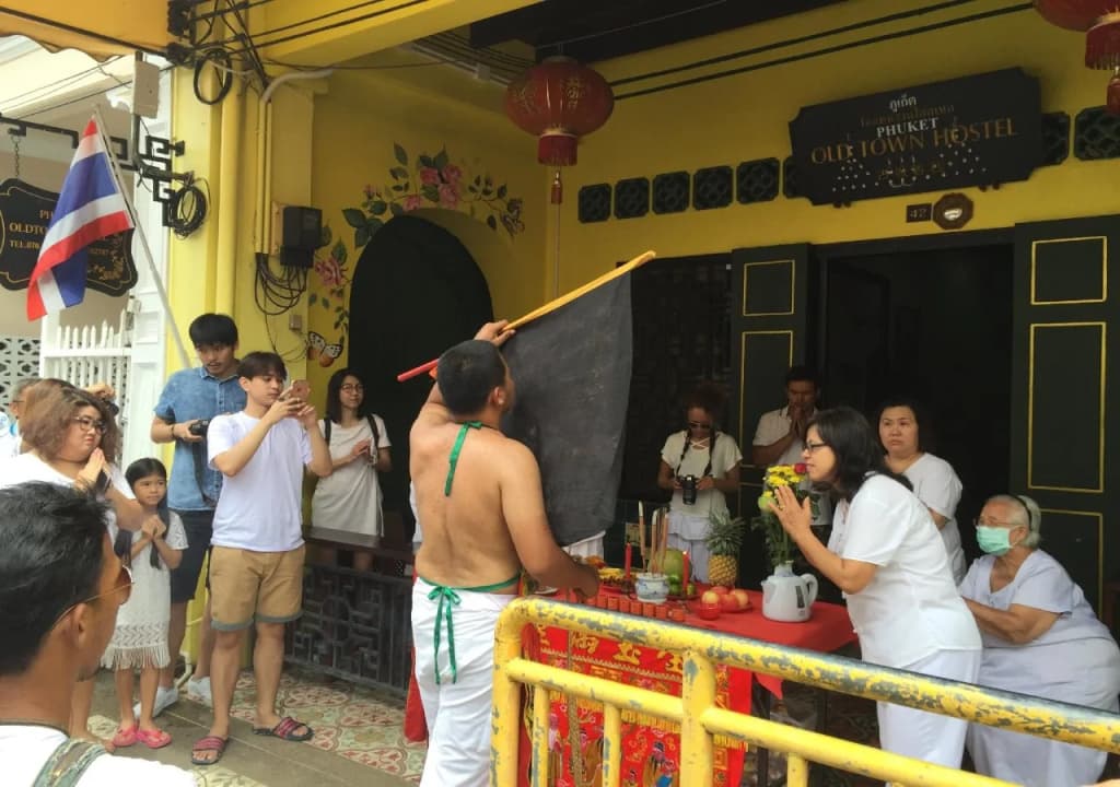 Phuket Old Town Hostel - photo 26