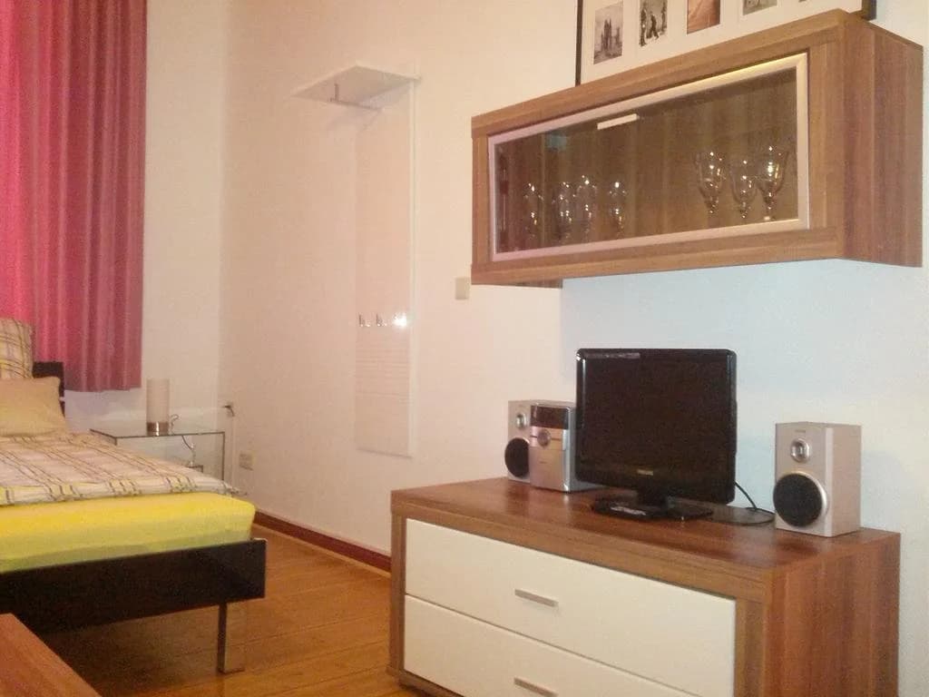 West Berlin Apartments - photo 4