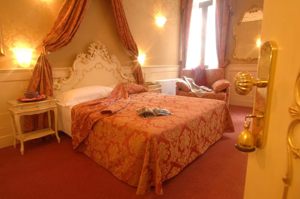 Hotel Becher - photo 4
