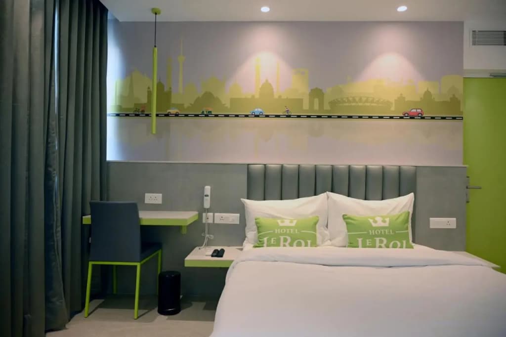 Hotel Le Roi Express @ Karol Bagh - photo 18