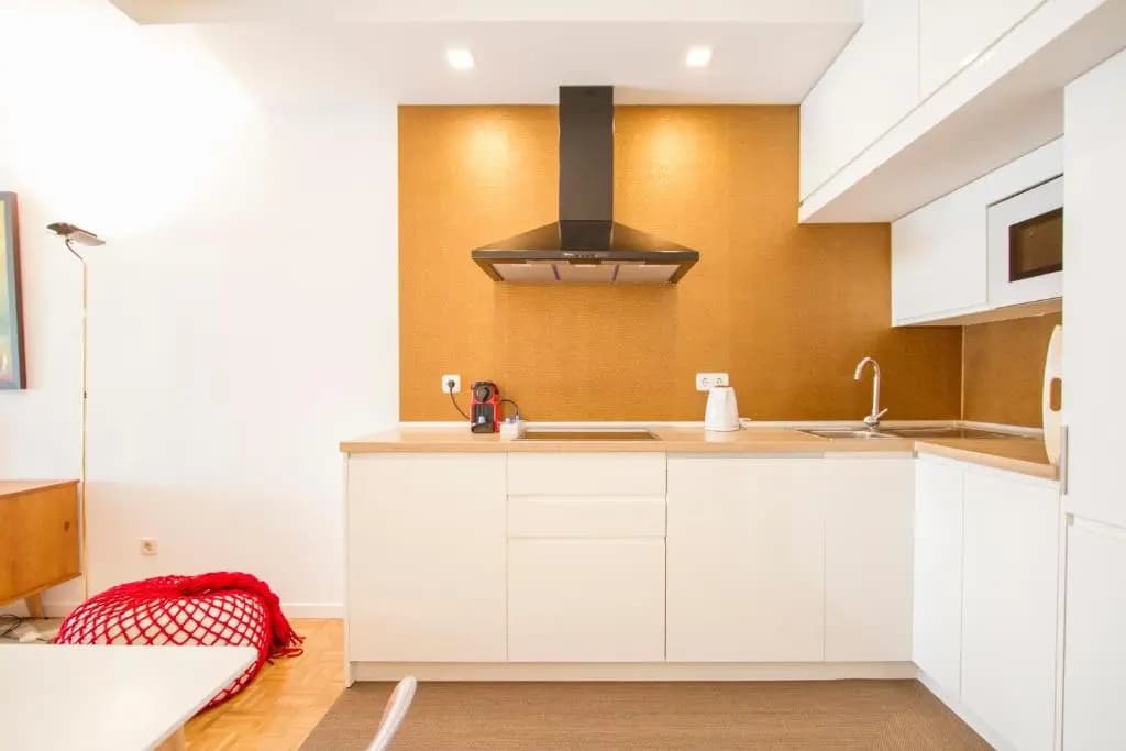 Urban District Apartments - Atocha Stylish with pool - photo 10