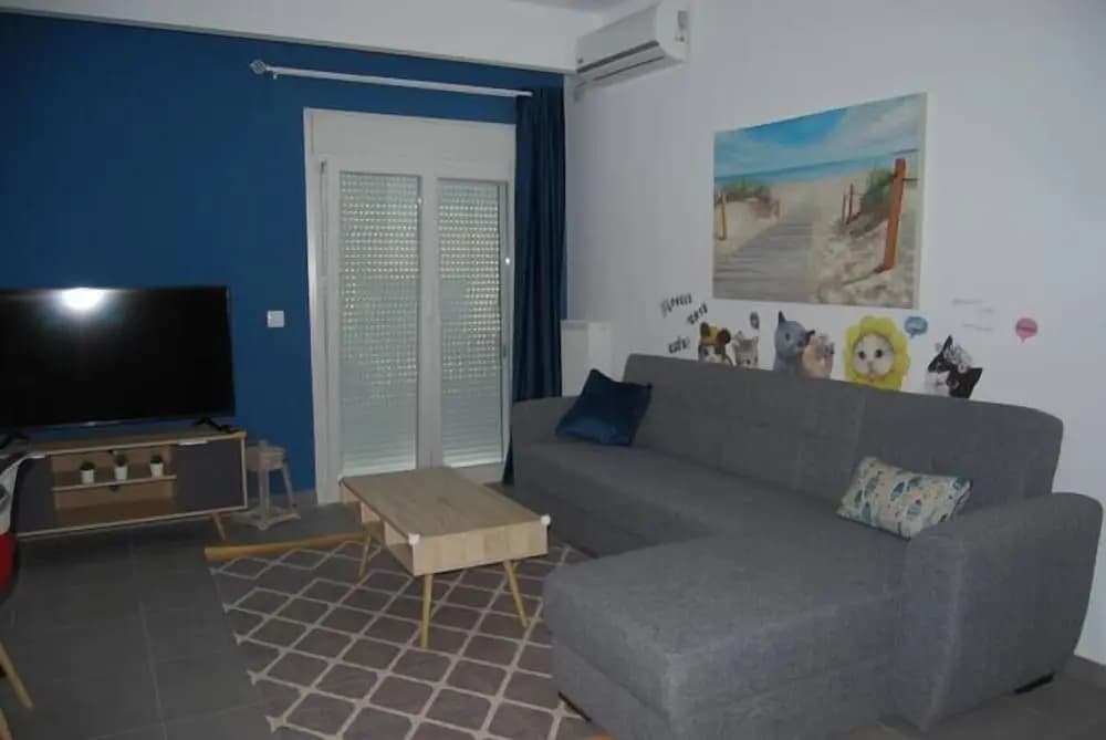 GTD33702 - Feel the Acropolis Apt - photo 3