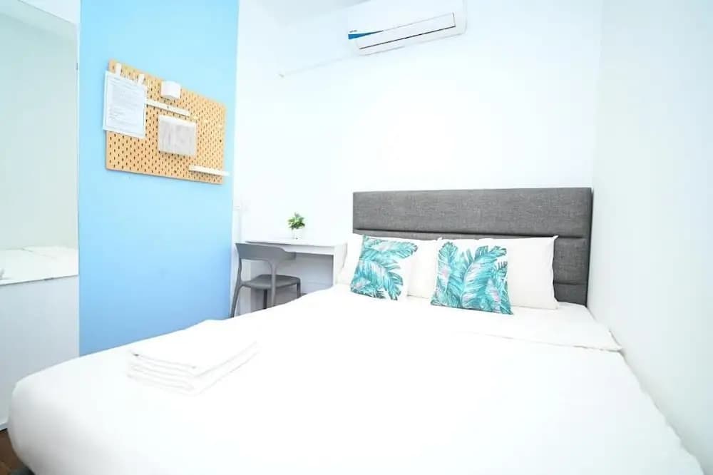 Swing & Pillows @ Beach Street - photo 1