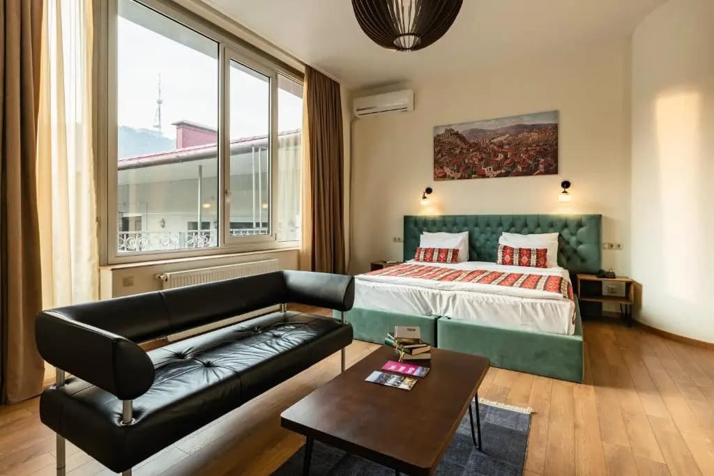 Hotel Flower - photo 1