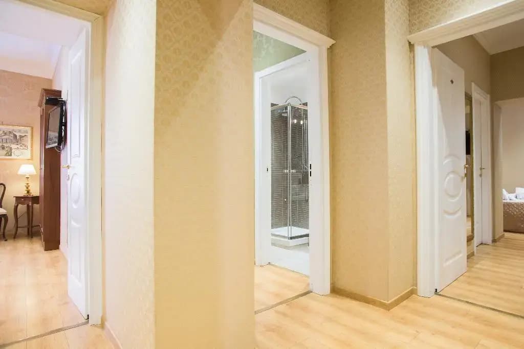 Rome King Suite - photo 18