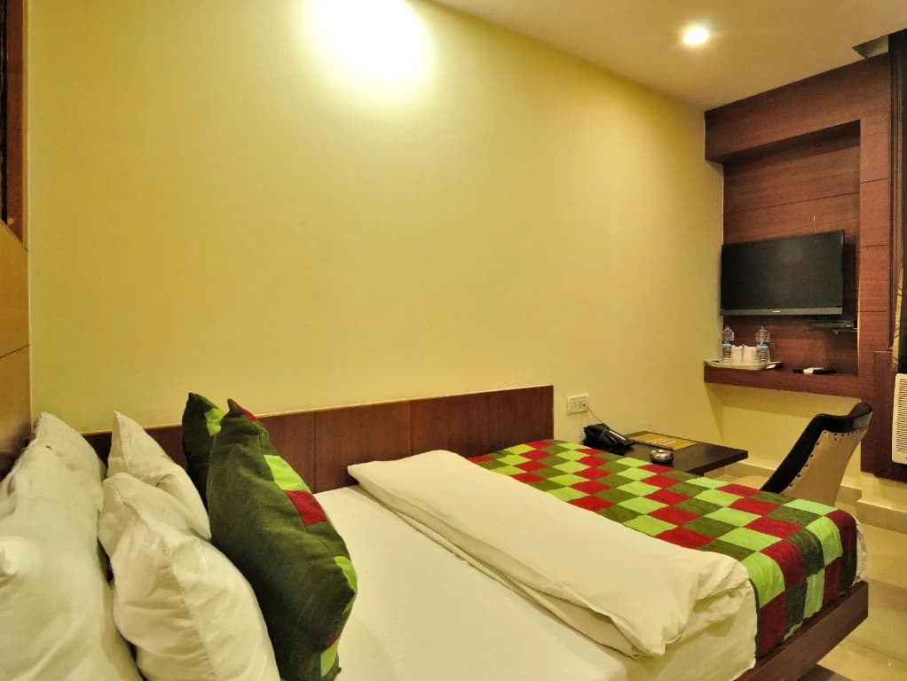 Hotel Shelton - photo 5