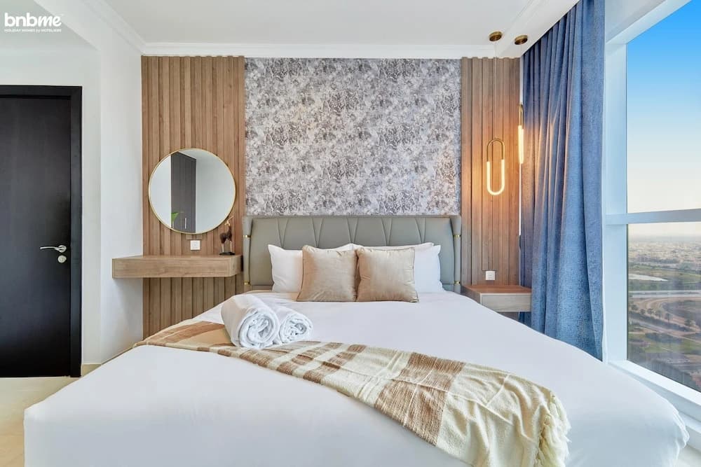 bnbme | The Court Tower | 1 BDR - photo 2