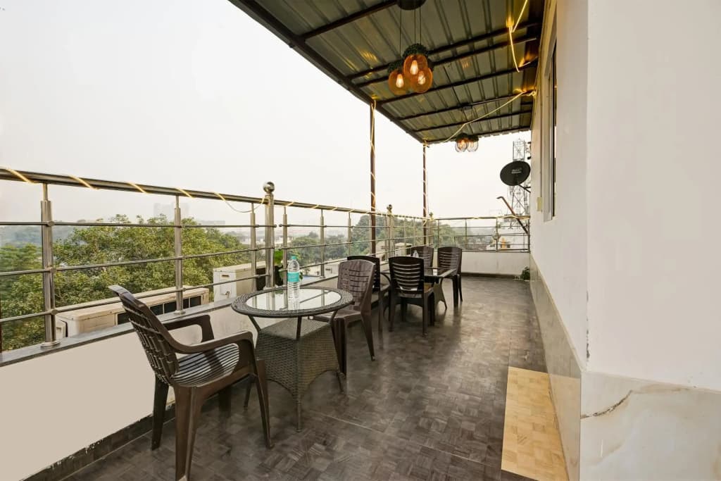 Hotel Shri Vinayak - photo 17