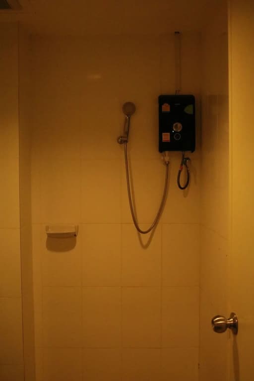 Suksawad Hotel - photo 7