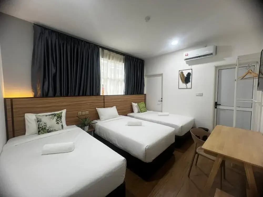 Sh Garden Hotel - photo 6