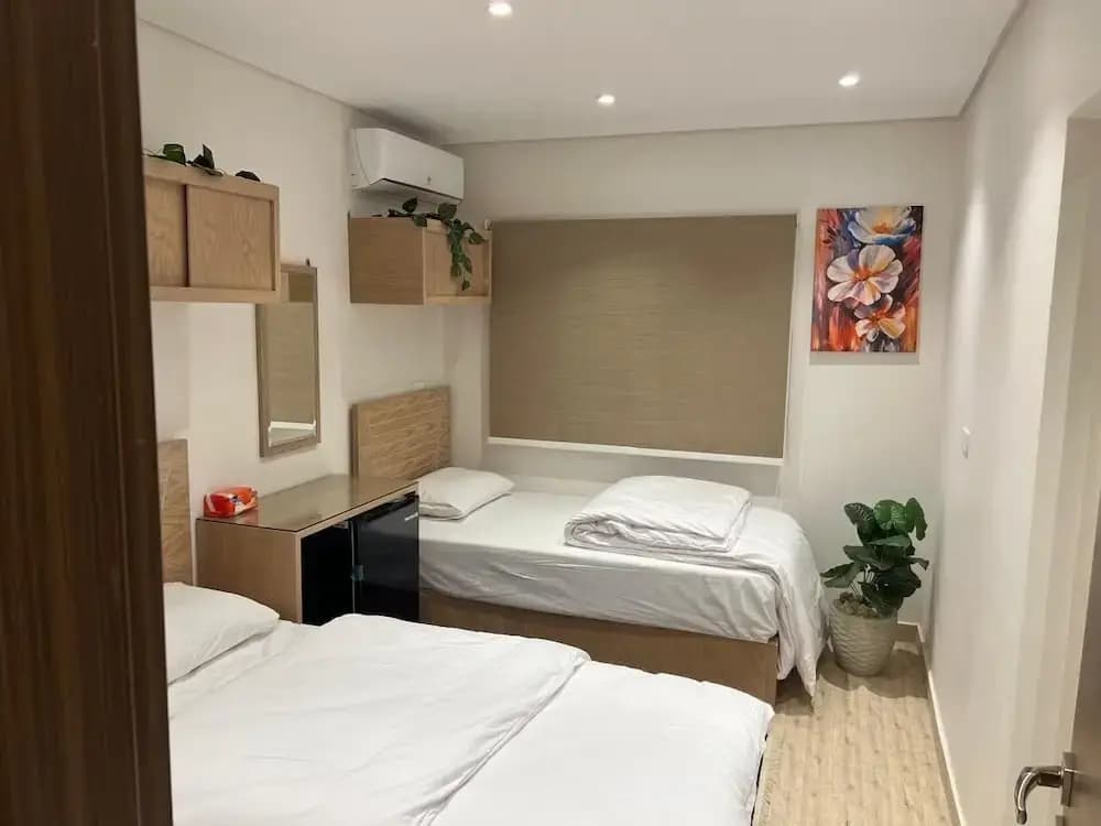 Transit 64 Hotel - photo 11