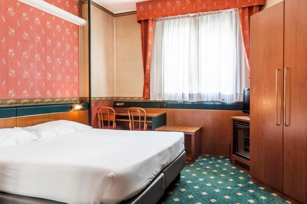 Hotel Des Etrangers - photo 6