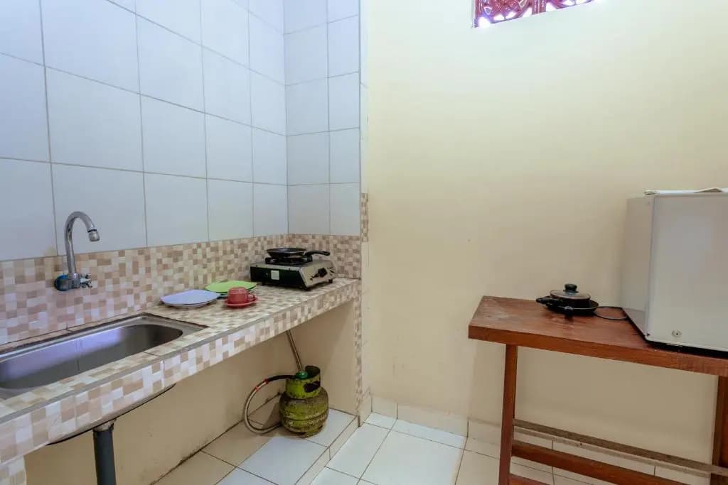 Rizky Guesthouse - photo 16